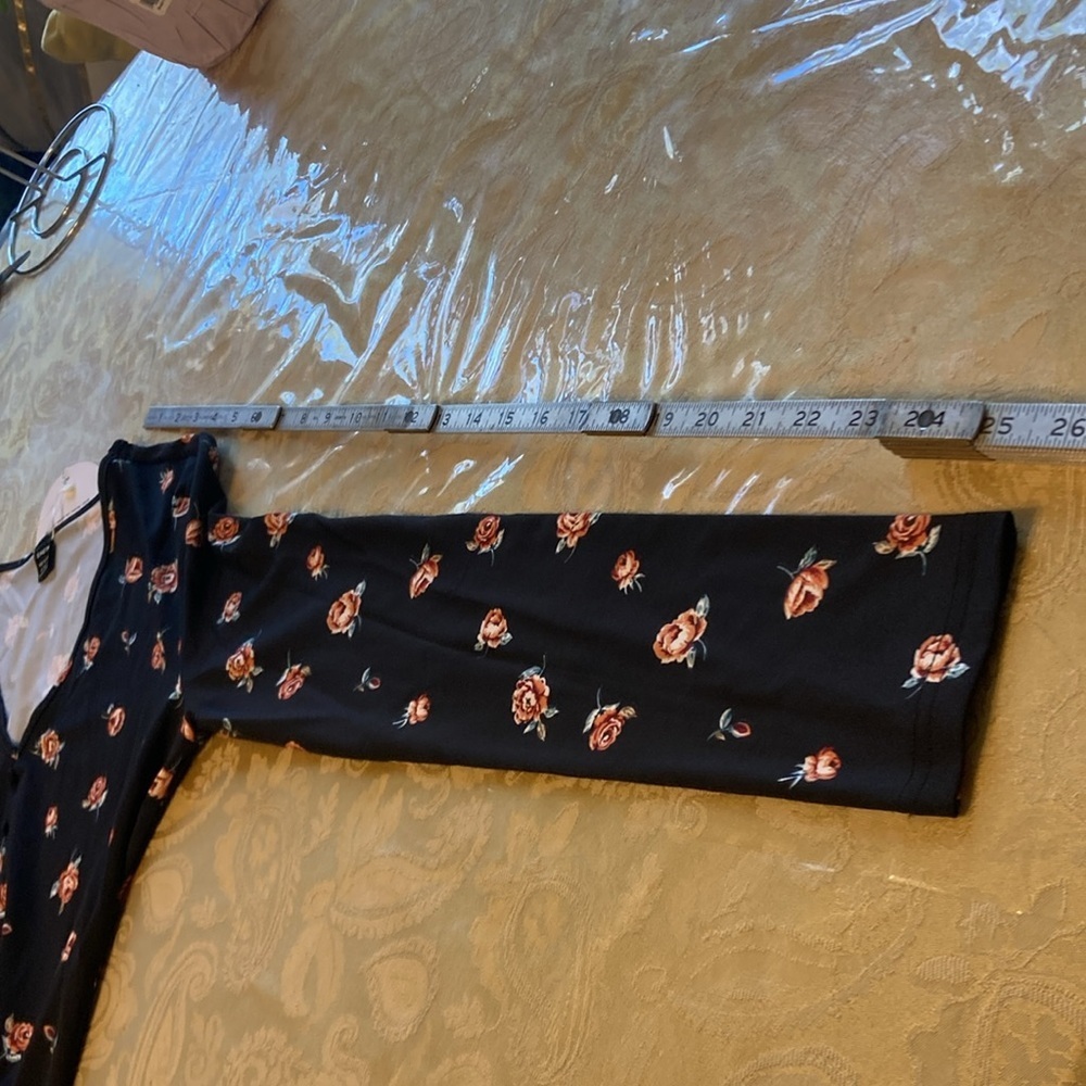 SHEIN VCAY Allover Floral Print Split Thigh Bodycon Dress size S new with tag - Picture 11 of 15